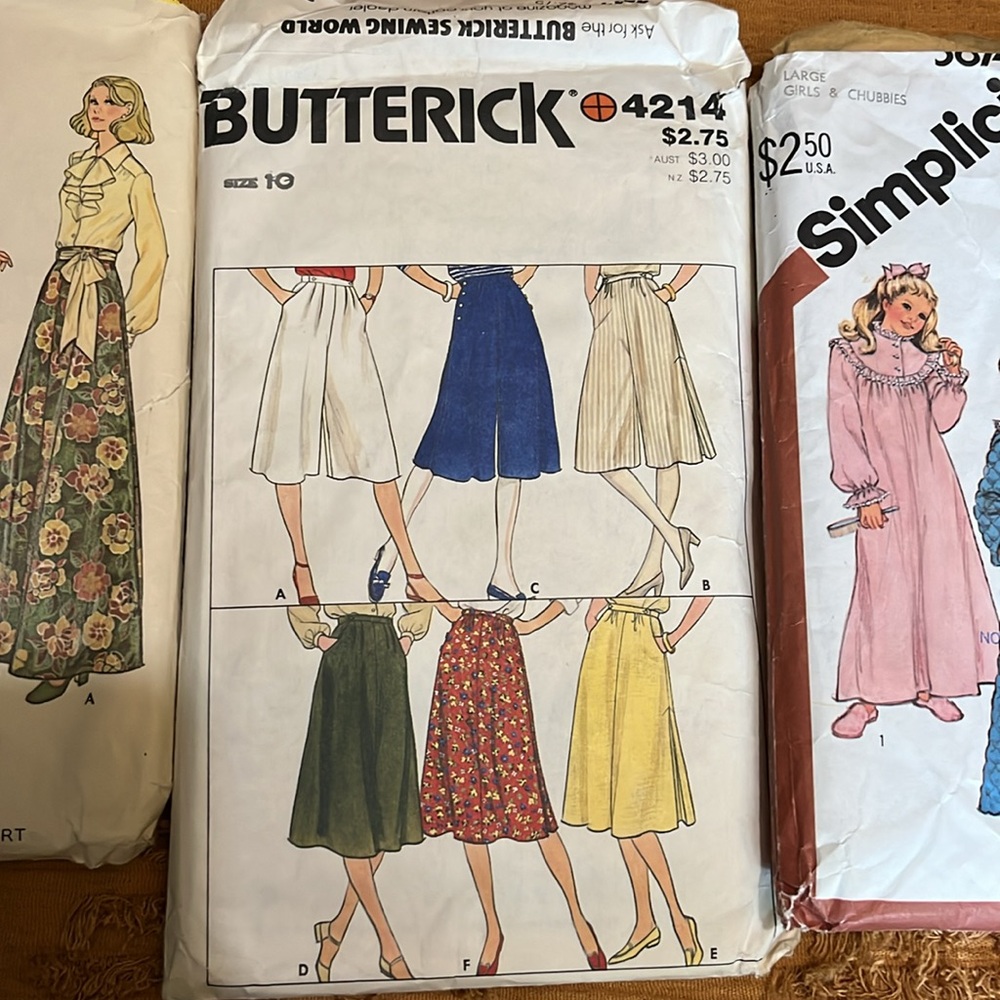 Vintage sewing patterns lot of 3 - Picture 3 of 8